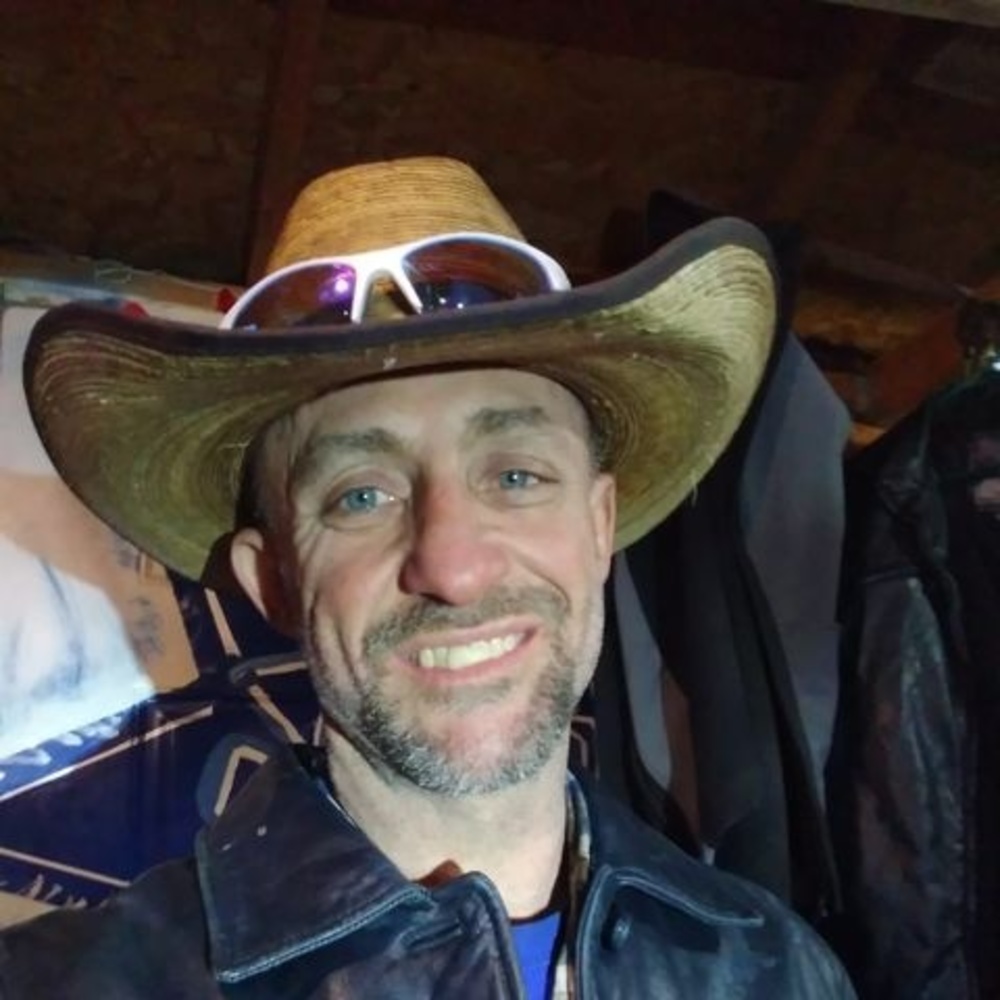 Meet your Posher, Jason